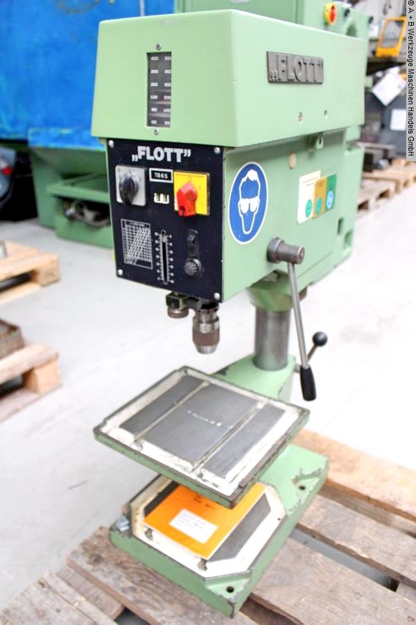 used Machines available immediately Bench Drilling Machine FLOTT TB 6 S