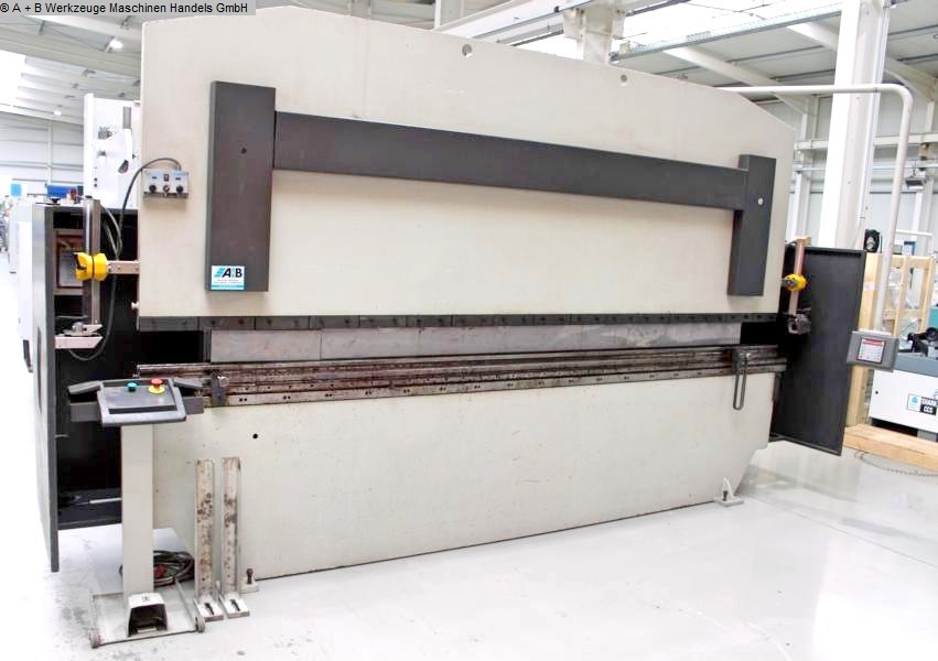 used Machines available immediately Hydr. pressbrake LVD PPBL 135/40