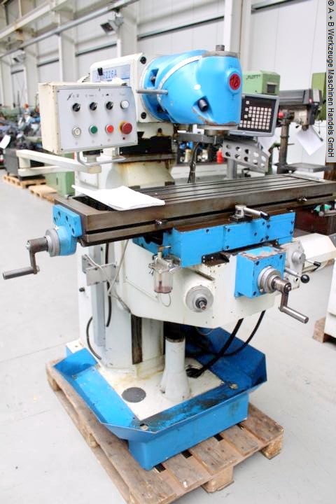 used Metal Processing Universal Milling Machine TURNIER XQ6226A