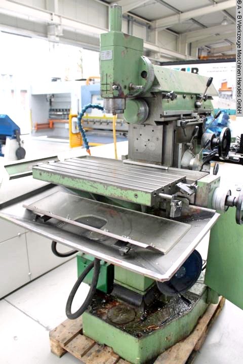 gebrauchte Metallbearbeitungsmaschinen Fräsmaschine - Universal MEXPOL C 20