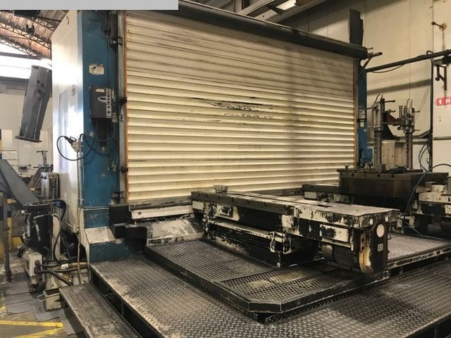 gebrauchte Metallbearbeitungsmaschinen Bearbeitungszentrum - Horizontal DOOSAN H 100
