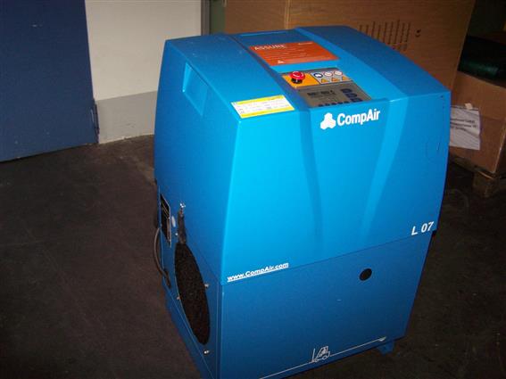 used Machines available immediately screw compressor COMPAIR Comp Air L07-10
