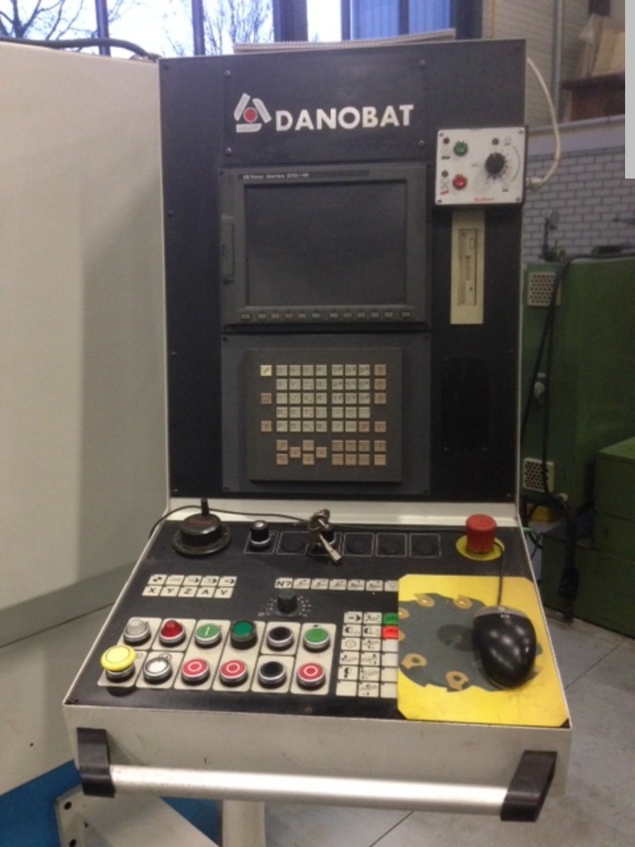 шліфувальний верстат - горизонтальний DANOBAT PSG - 1000