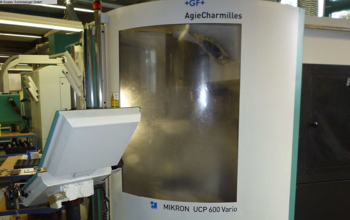 gebrauchte Fräsmaschinen Bearbeitungszentrum - Universal MIKRON UCP 600 Vario