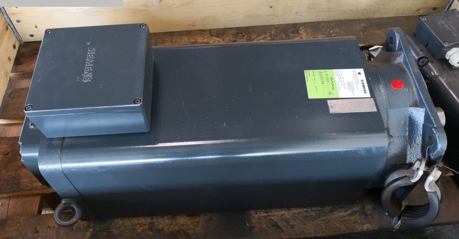 rabljeni Ostala dodatna oprema za alatne strojeve Motor SIEMENS 1FT5138-0AA01-2Z rabljeni Ostala dodatna oprema za alatne strojeve Motor SIEMENS 1FT5138-0AA01-2Z