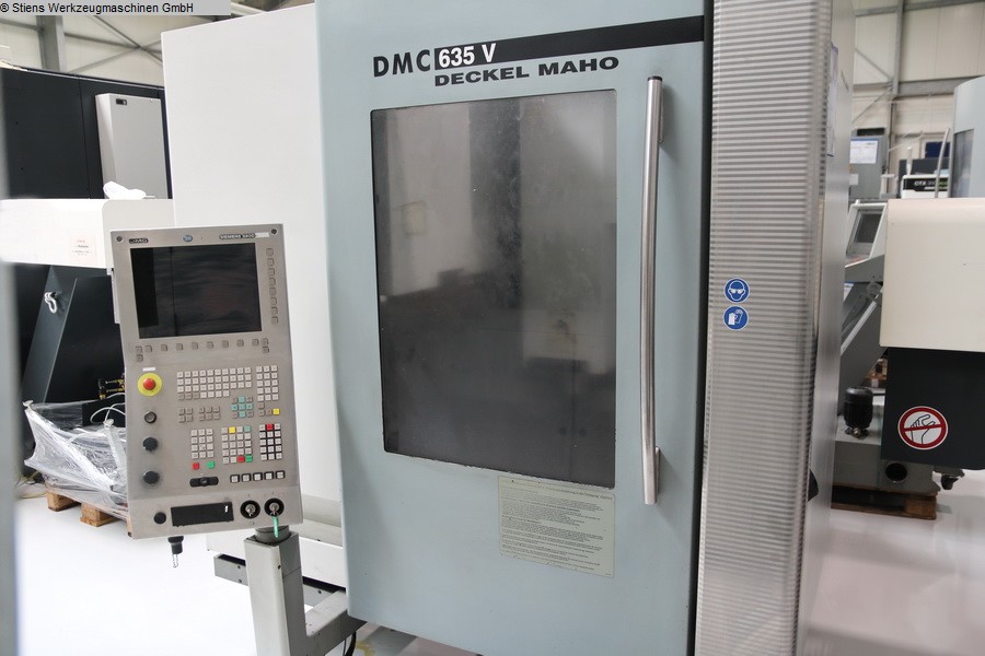 gebrauchte Bohrwerke / Bearbeitungszentren / Bohrmaschinen Bearbeitungszentrum - Vertikal DECKEL MAHO DMC 635 V