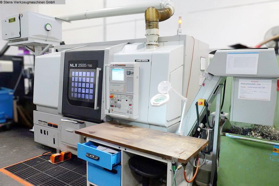 gebrauchte Maschinen sofort verfügbar CNC Dreh- und Fräszentrum DMG MORI NLX 2500 SY / 700