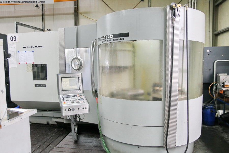 gebrauchte Metallbearbeitungsmaschinen Bearbeitungszentrum - Universal DECKEL MAHO DMC 60 T RS 3
