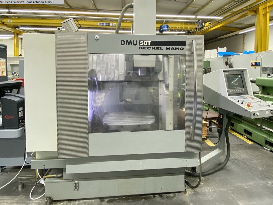 gebrauchte Metallbearbeitungsmaschinen Bearbeitungszentrum - Universal DECKEL MAHO DMU 50 T