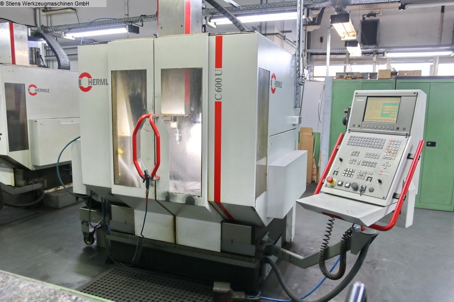 gebrauchte Metallbearbeitungsmaschinen Bearbeitungszentrum - Universal HERMLE C 600 U