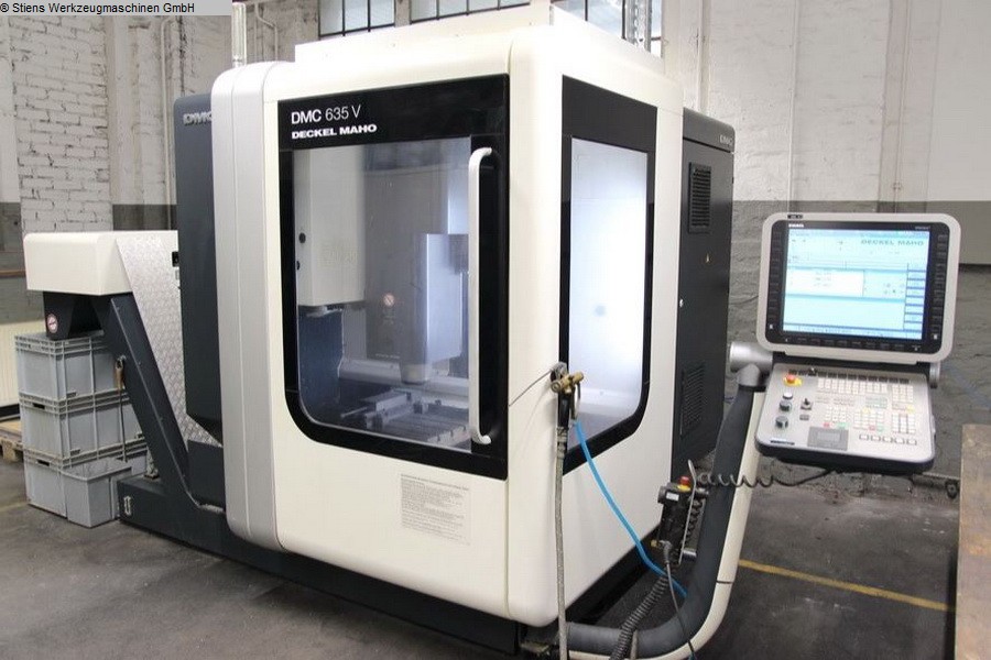 gebrauchte Metallbearbeitungsmaschinen Bearbeitungszentrum - Vertikal DMG MORI DMC 635 V