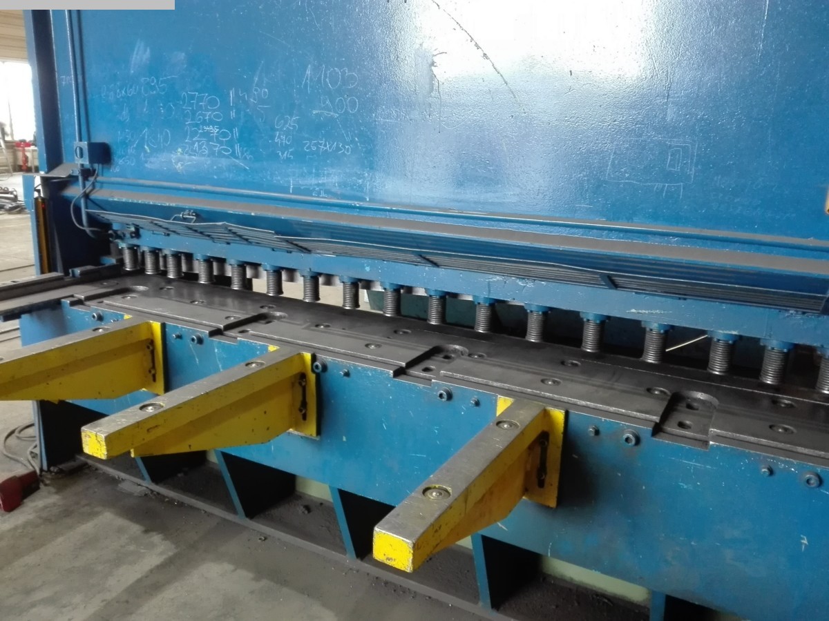 Tafelschere - hydraulisch STEINER HTS 30/16 Karl Günter Wirths GmbH Ennepetal Tafelschere - hydraulisch STEINER HTS 30/16 Karl Günter Wirths GmbH Ennepetal
