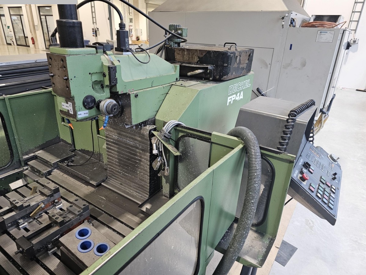 used Milling machines Universal Milling Machine DECKEL FP4A