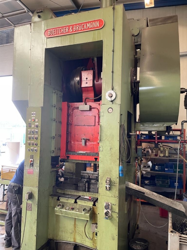 used Machines available immediately double-sided high speed press BOETTCHER & BRUECKMANN ZRL 250 / 820