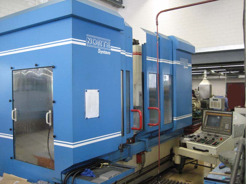 gebrauchte Metallbearbeitungsmaschinen Bearbeitungszentrum - Vertikal NORTE VS 800