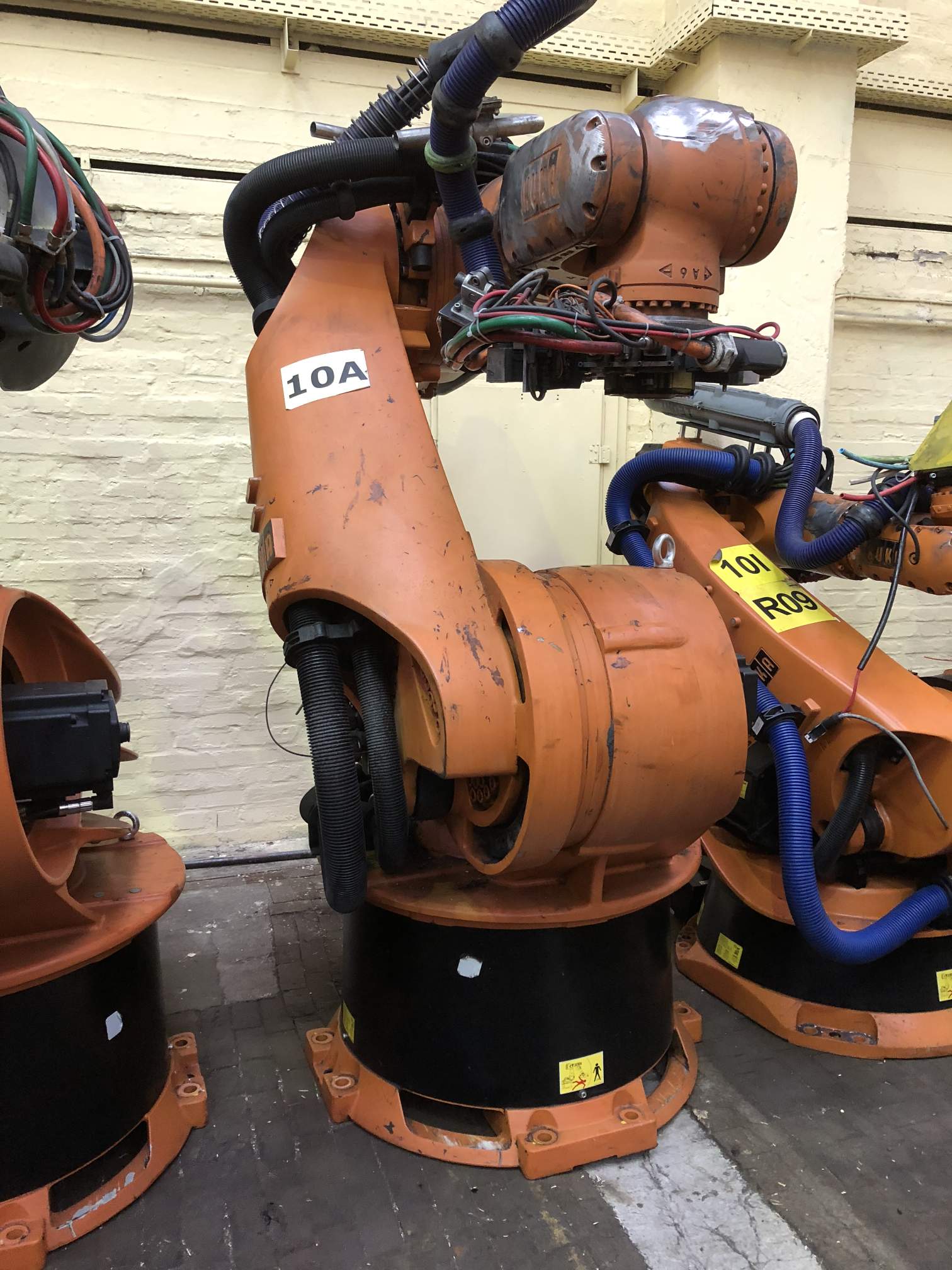 gebrauchte Maschinen sofort verfügbar Industrieroboter KUKA KR 500 ed05