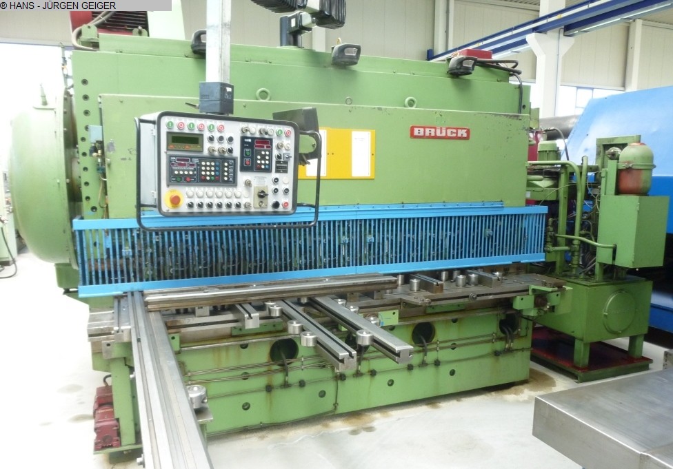 used Machines available immediately Plate Shear - Hydraulic BRÜCK SCT 1225 SS