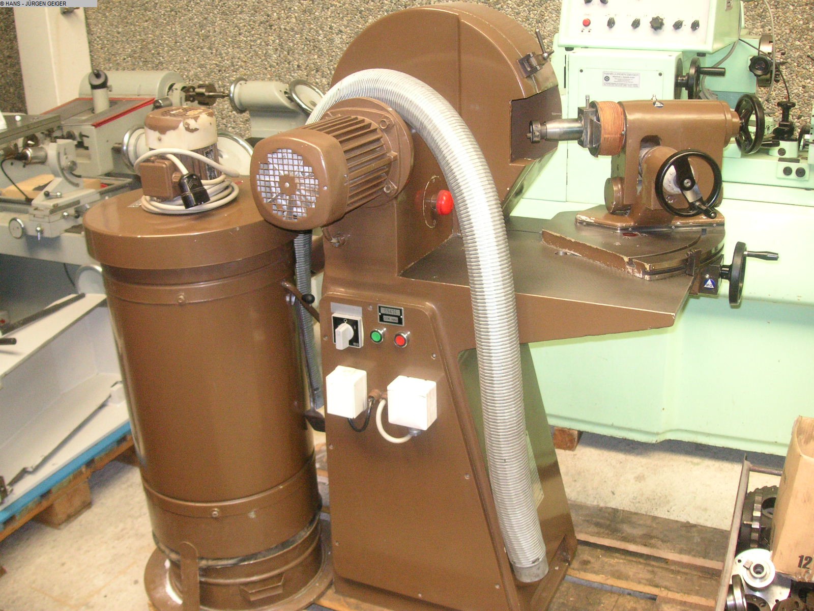 gebrauchte Maschinen sofort verfügbar Schleifscheibenprofiliergerät WMW NILES ZKX 400