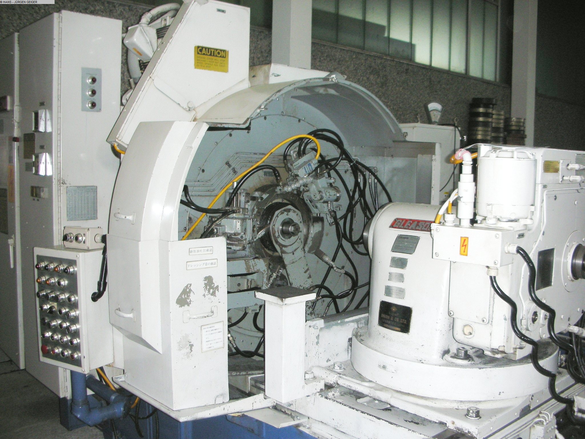 used Metal Processing Bevel Gear Grinding Machine GLEASON 120 / 888 W
