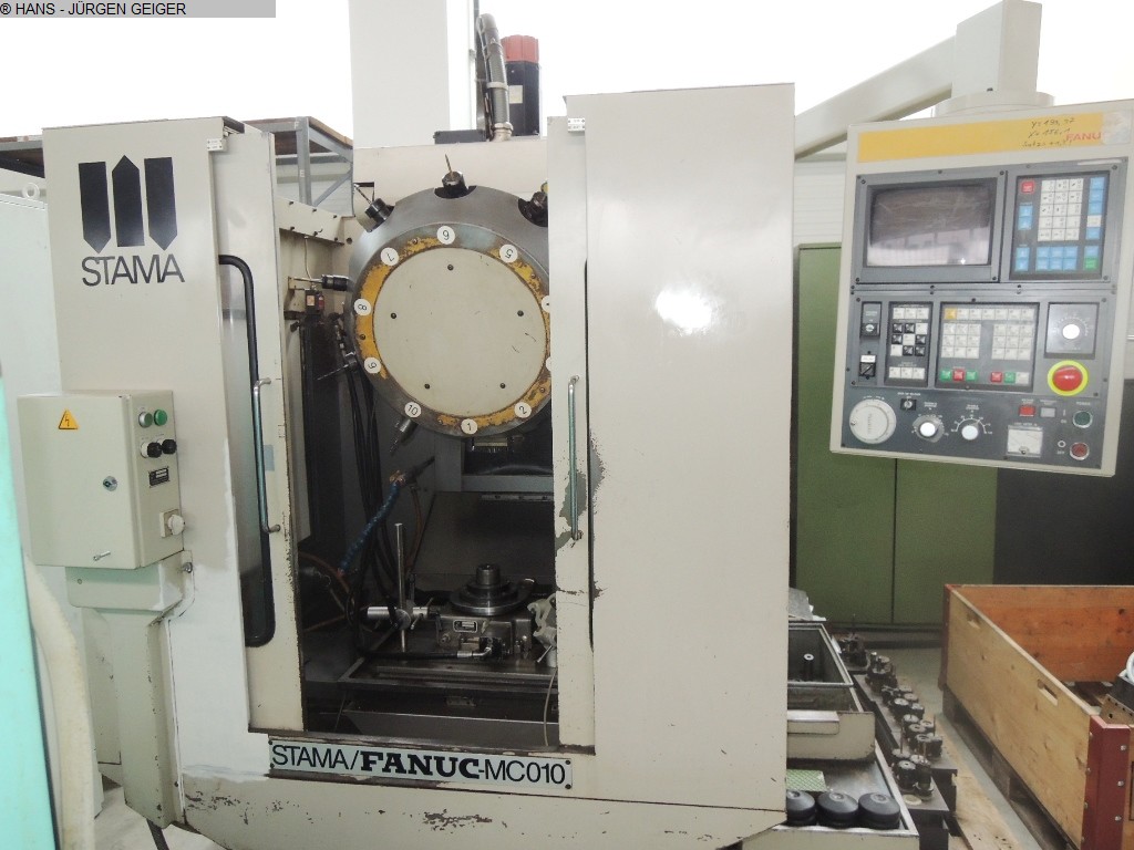 gebrauchte Metallbearbeitungsmaschinen Bearbeitungszentrum - Vertikal STAMA MC 010