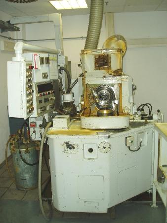 gebrauchte Metallbearbeitungsmaschinen Kegelrad-Prüfmaschine GLEASON 513