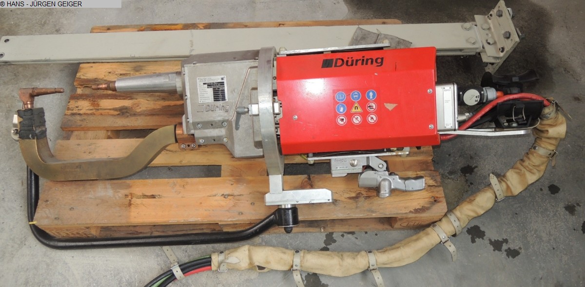 gebrauchte Metallbearbeitungsmaschinen Punktschweißmaschine DÜRING CB 150/560/76 kVA