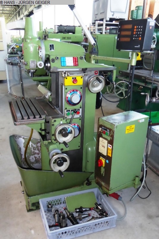 gebrauchte Metallbearbeitungsmaschinen Werkzeugfräsmaschine - Universal MACMON M 100 D