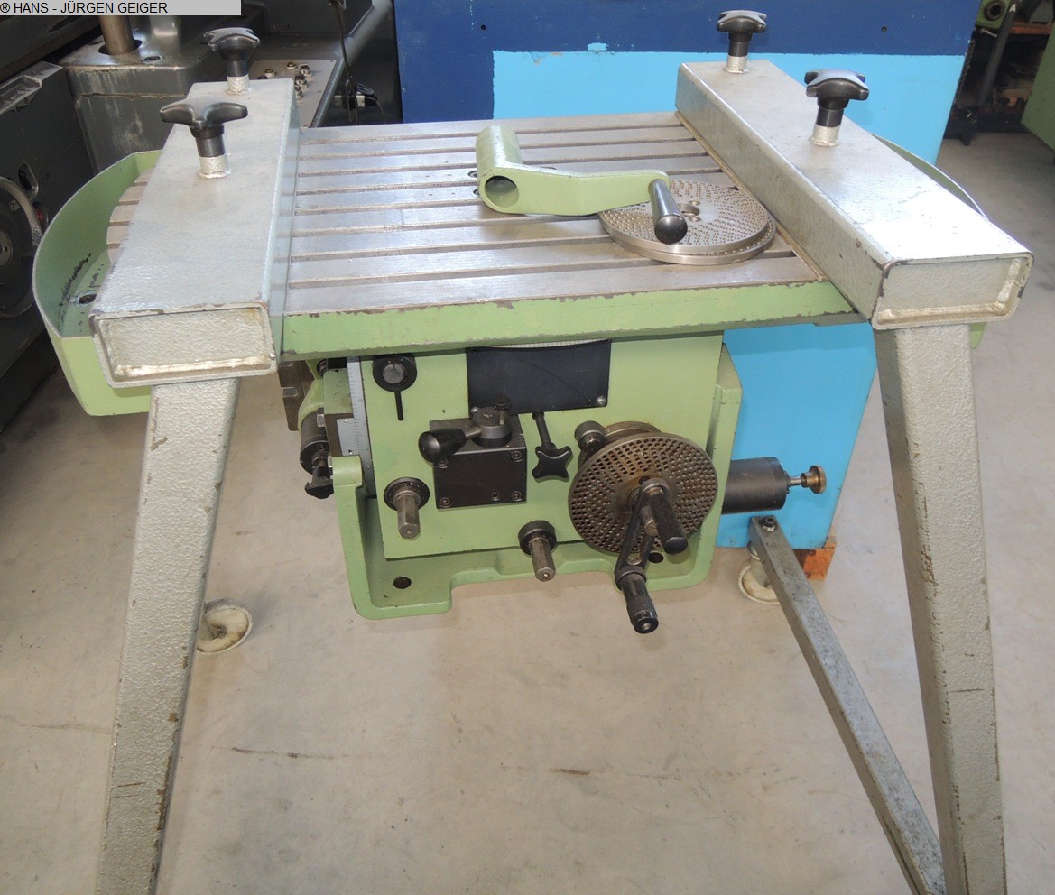 used Other accessories for machine tools Rotating-,Swivelling-, and Tilting Table MIKRON 04.21