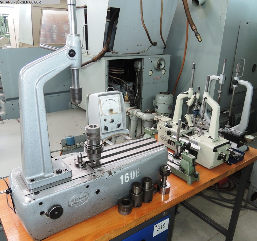 Machine d'essais d'engrenages MAHR 894 C