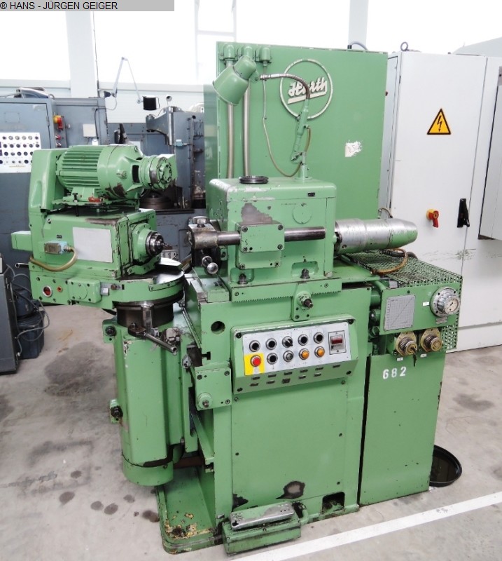 used Gear cutting machines Chamfering and Deburring Machine HURTH ZK 7