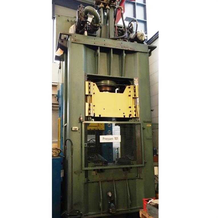 used Metal Processing Double Column Drawing Press -Hydr. CAVENAGHI & RIDOLFI CRS 300 (UVV)