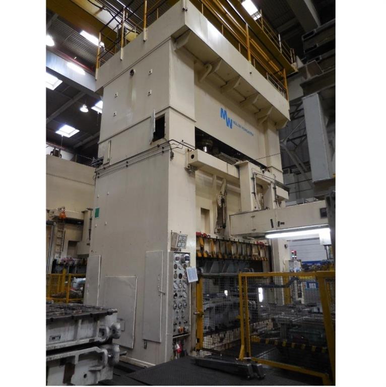 used Metal Processing Double Column Drawing Press -Hydr. MÜLLER BZE 1600-40.7.1