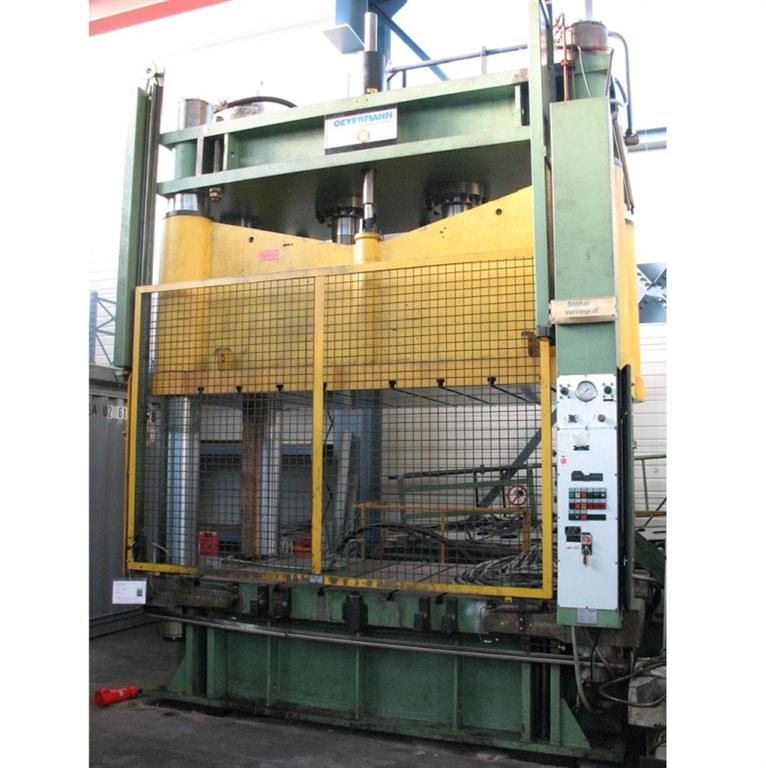 gebrauchte Metallbearbeitungsmaschinen Doppelständerpresse - Hydraulisch OEVERMANN VP 300 (UVV)