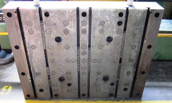 used Other accessories for machine tools bolster plate AUFSPANNPLATTE 1300 x 1000