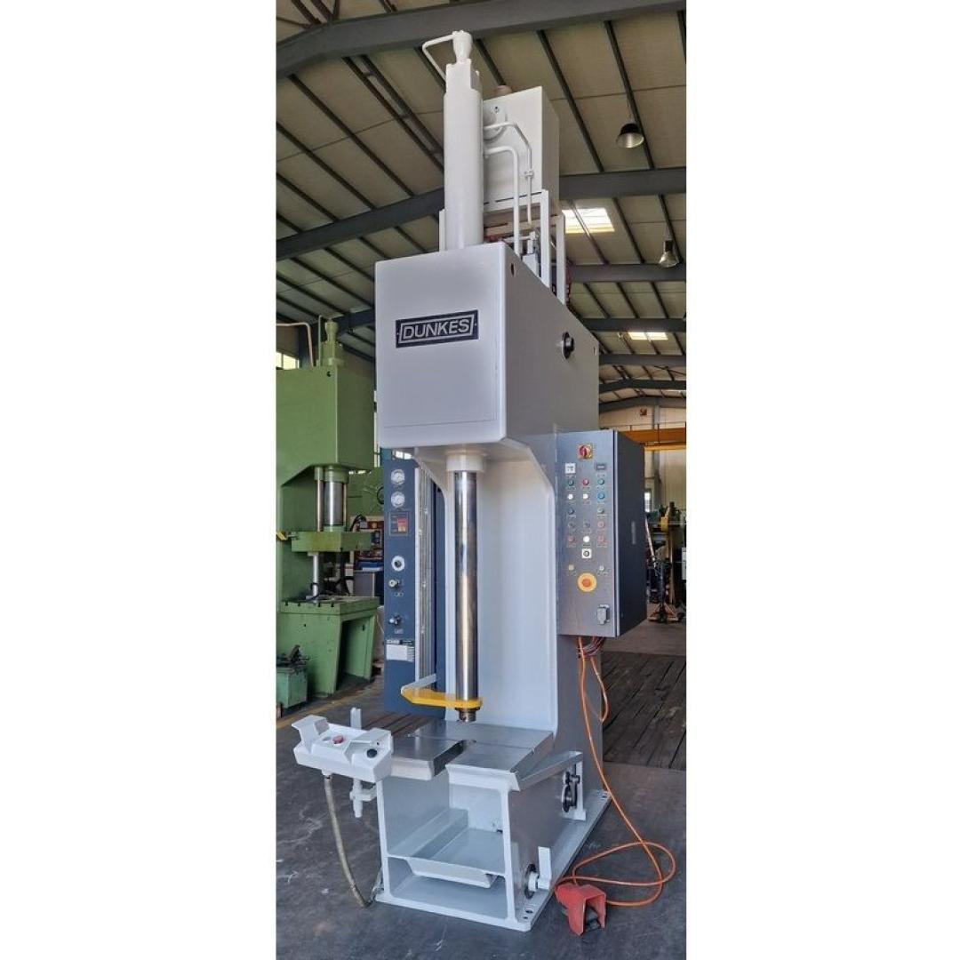 used  Single Column Press - Hydraulic DUNKES HZ 25 (UVV)