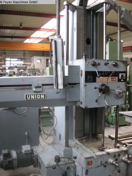 used Boring mills / Machining Centers / Drilling machines Table Type Boring and Milling Machine UNION BFT 90 / 2