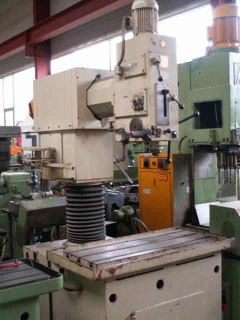 gebrauchte Metallbearbeitungsmaschinen Schnellradialbohrmaschine DALMASTROJ-Jugoslawien BRB - 3