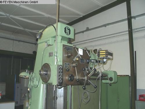 gebrauchte Metallbearbeitungsmaschinen Tischbohrwerk SCHARMANN WB 75