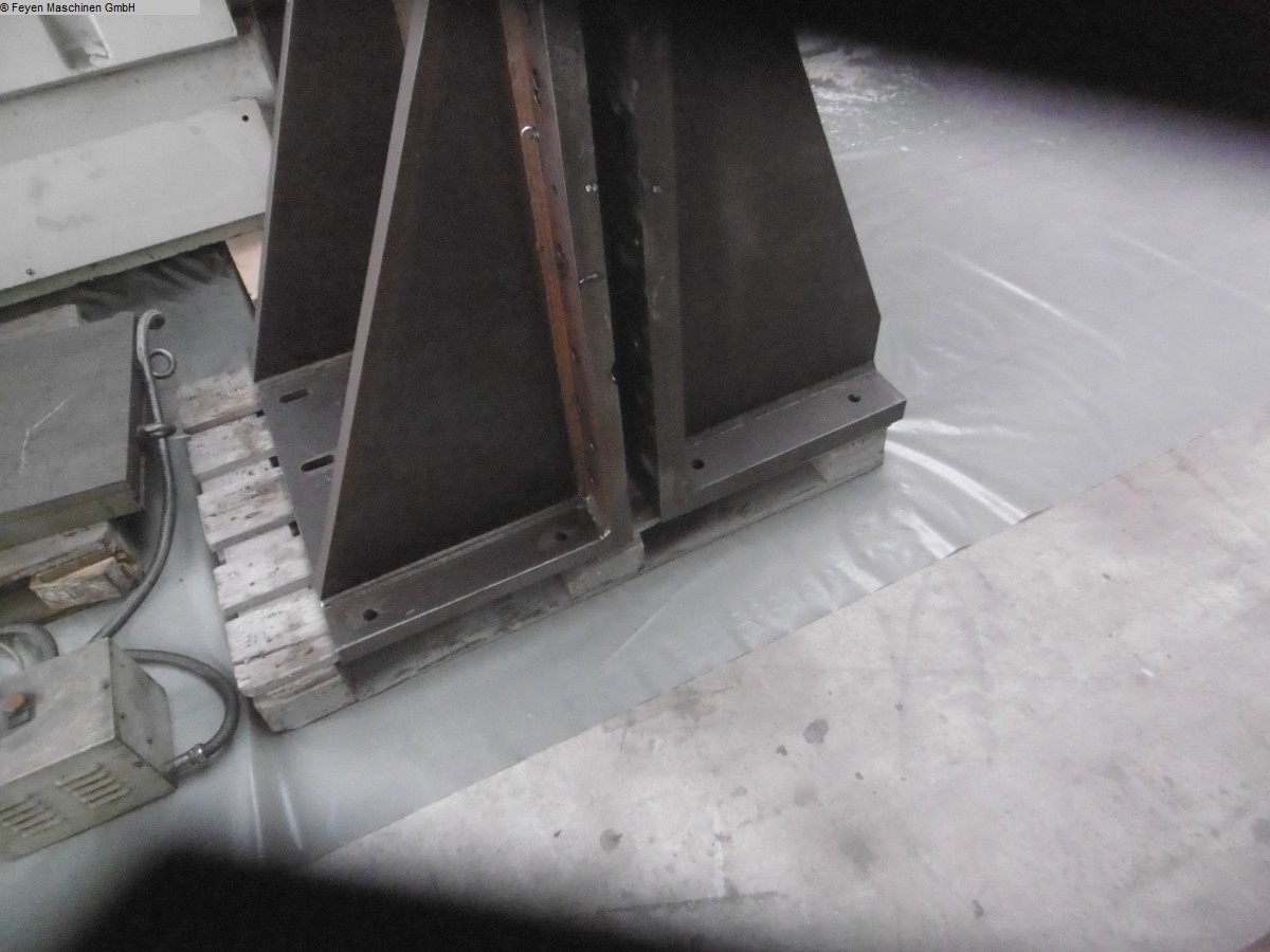 used Other accessories for machine tools Angular Clamping Device UNBEKANNT used Other accessories for machine tools Angular Clamping Device UNBEKANNT