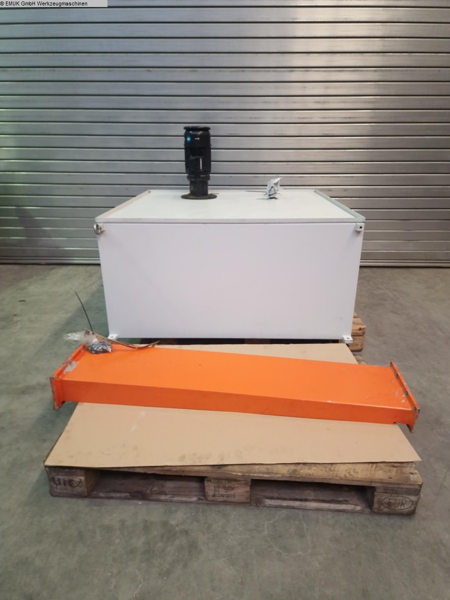 gebrauchte Zentrier- / Endenbearbeitungsmaschinen Kühlmittelanlage GLEASON- PFAUTER Ölwanne mit Saugpumpe