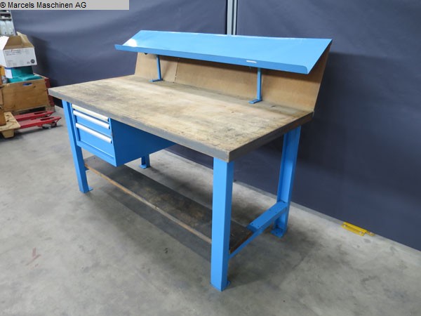 used fitter s bench LISTA