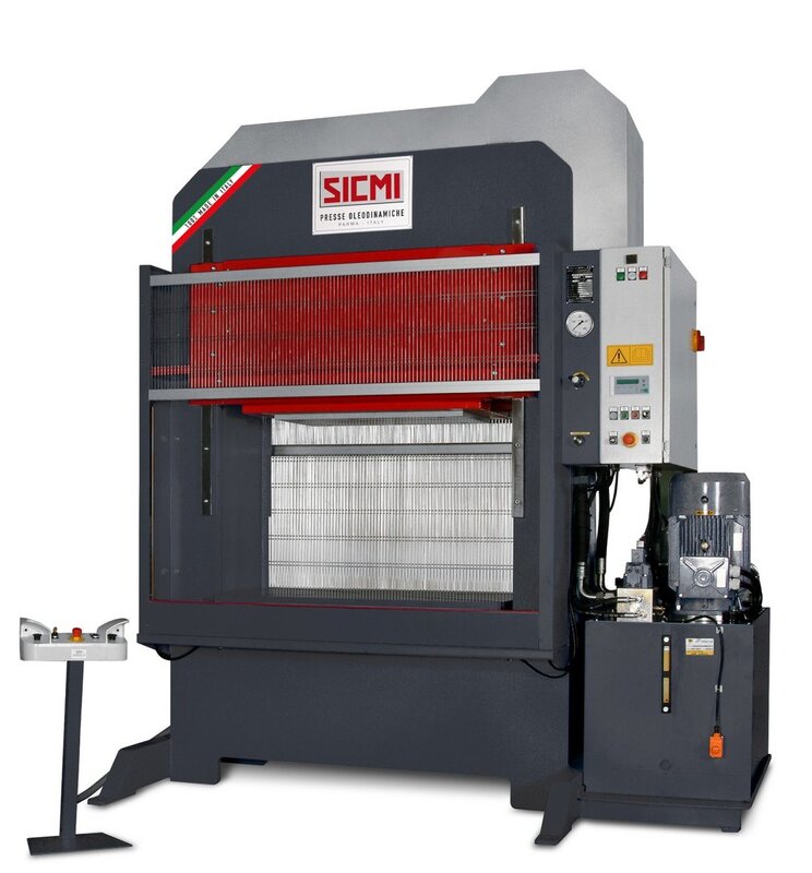 gebrauchte Maschinen sofort verfügbar Doppelständerpresse - Hydraulisch SICMI MST 35