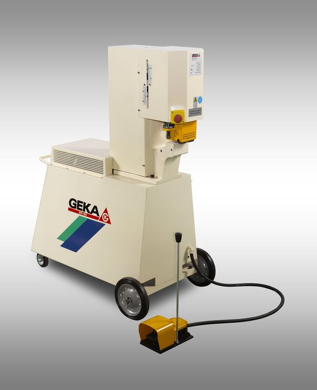 gebrauchte Maschinen sofort verfügbar Hydraulische Lochstanze GEKA PP-50 G
