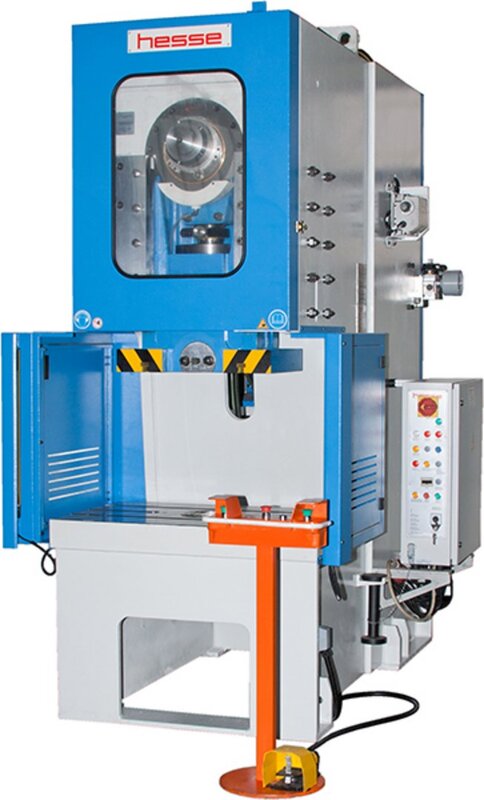gebrauchte Metallbearbeitungsmaschinen Exzenterpressen - Einständer HESSE by DIRINLER CDCS 1100 P81