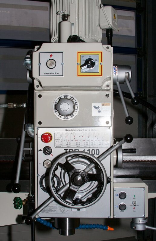 Taladro radial usado TAILIFT TPR-1100