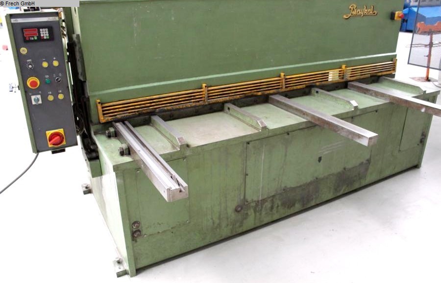used Machines available immediately Plate Shear - Hydraulic BAYKAL HGL 2600/6