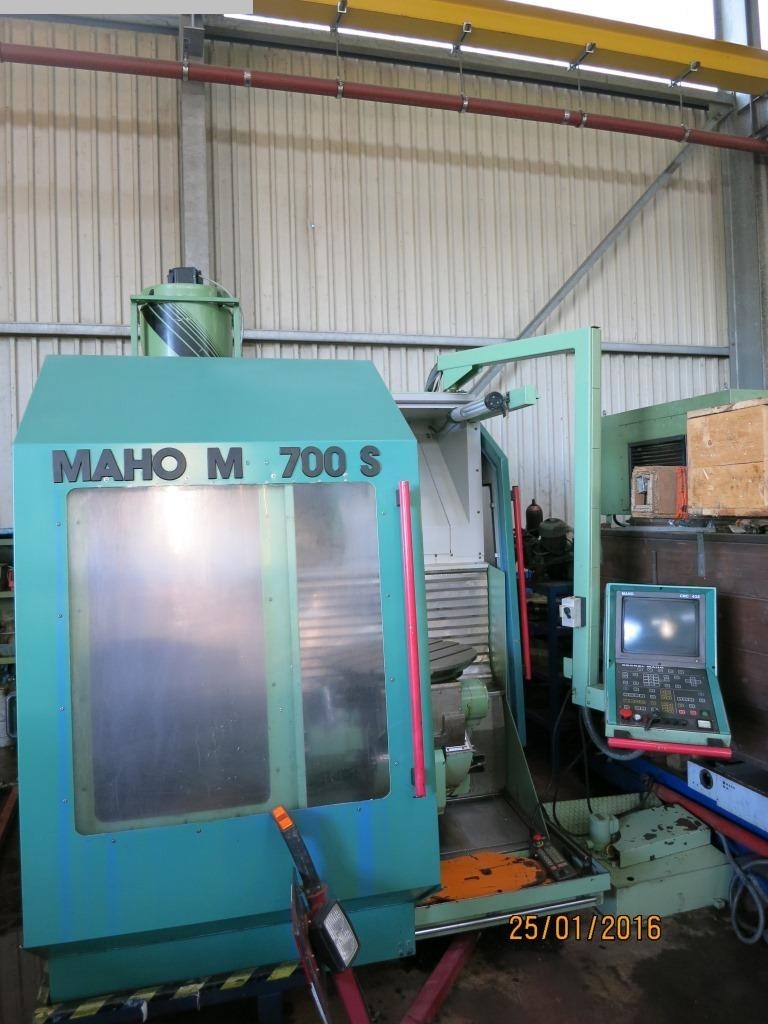 gebrauchte Bohrwerke / Bearbeitungszentren / Bohrmaschinen Bearbeitungszentrum - Universal MAHO MH 700 S
