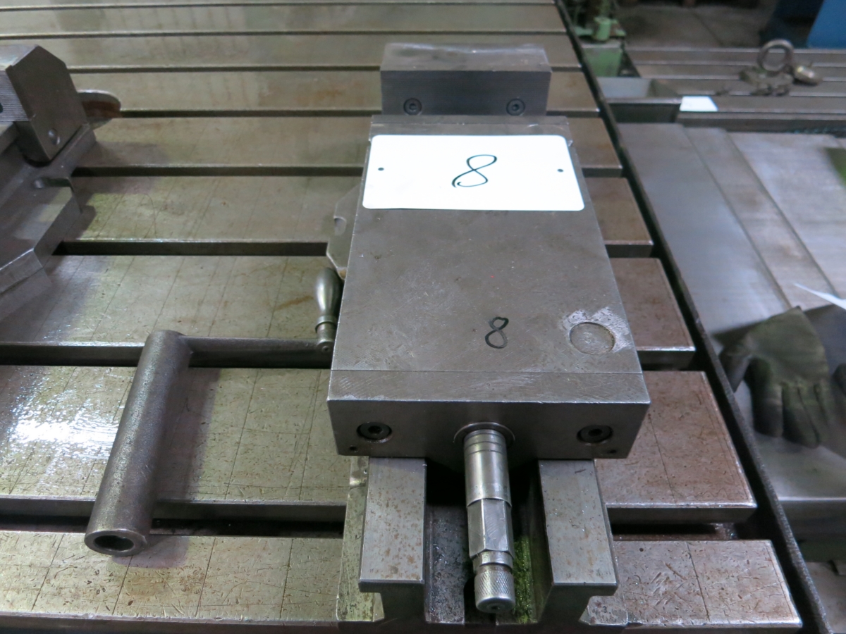 used Other accessories for machine tools Vise  