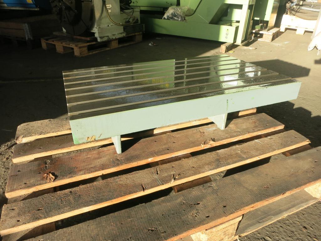 used Machines available immediately Clamping Table DECKEL 