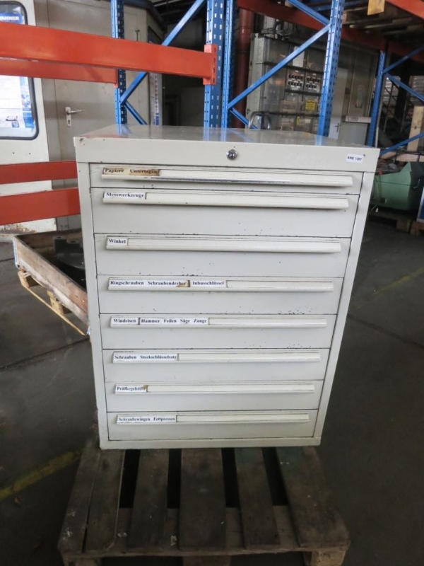 used Machines available immediately Drawer cabinets Lista 8 Schubladen